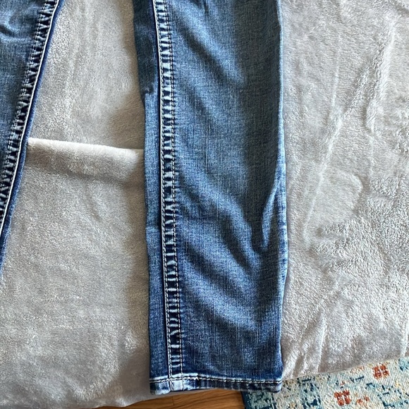 Maurice’s - Picture 3 of 4